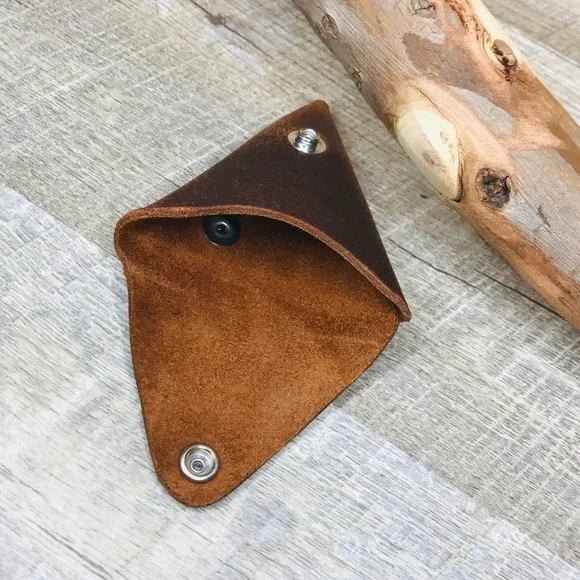 Triangular coin pouch Pebbled Brown oil tanned leather silver snap 3.75” - Picture 3 of 6